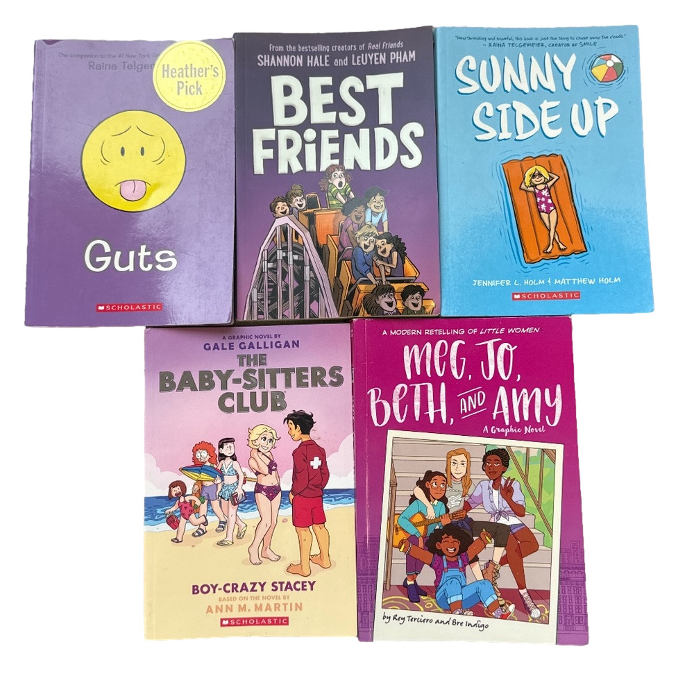 Graphic Novels Tween Preteen Older Child Lot of 5 Titles Books Full Colour